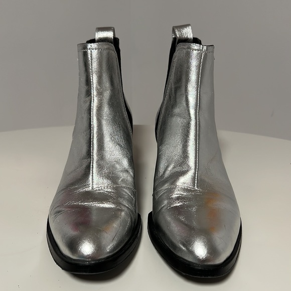 Excellent Rag & Bone Silver Leather Ankle Booties - Picture 10 of 14